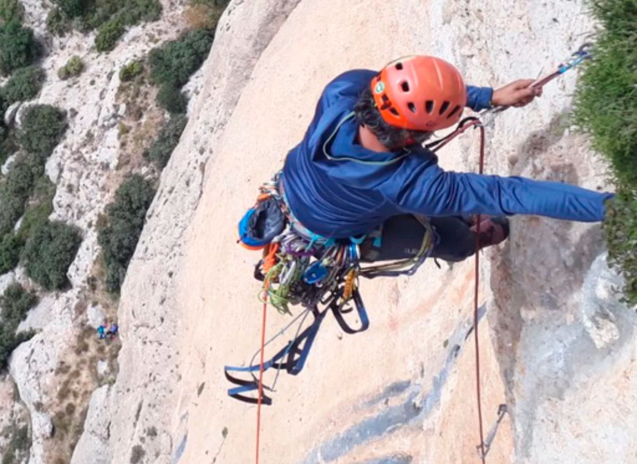 Array
(
    [id] => 402
    [id_producto] => 46
    [imagen] => 46-402-comprarcursoscurso-crestas-y-aristas-alpinismo-estival-sierra-nevada-guadarrama-gredos-pirineos.png
    [orden] => 0
)

