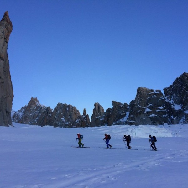 Curso de Esqui de Montaña nivel 1 Sierra Nevada - Guadarrama - Pirineos