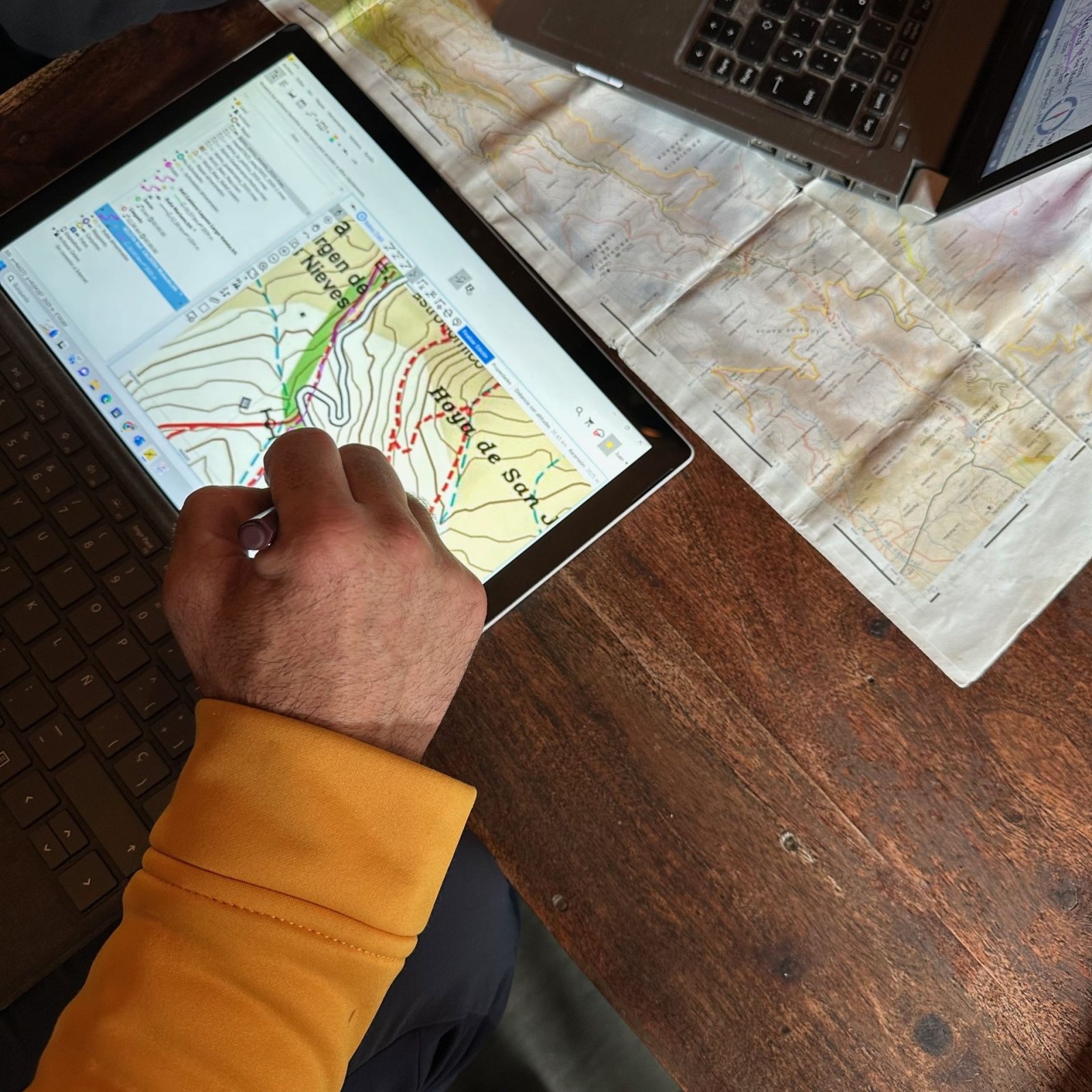 Imagen de Curso de Orientación Avanzada y GPS Jaén - Granada - Madrid