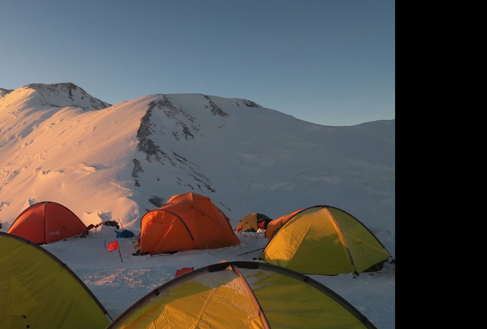 Imagen de Expedición Tres Picos del Pamir 4000-5000-6000